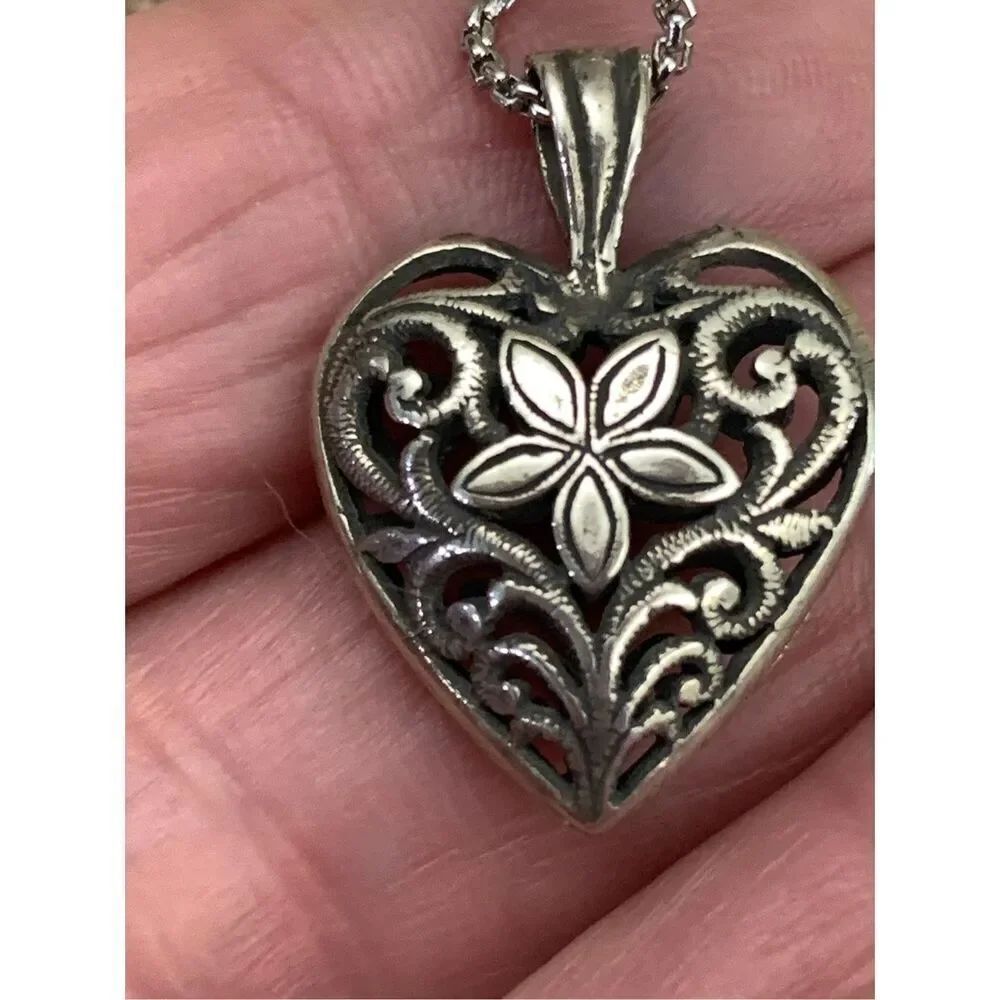 Ornate Heart Sterling Silver Charm with Silver Lariat Necklace #love #heart